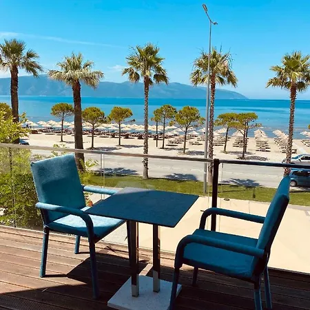 Montecarlo Lungomare 4* Vlorë