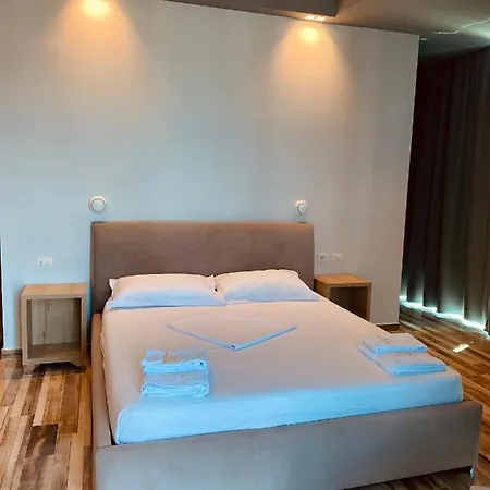 Montecarlo Lungomare 4*