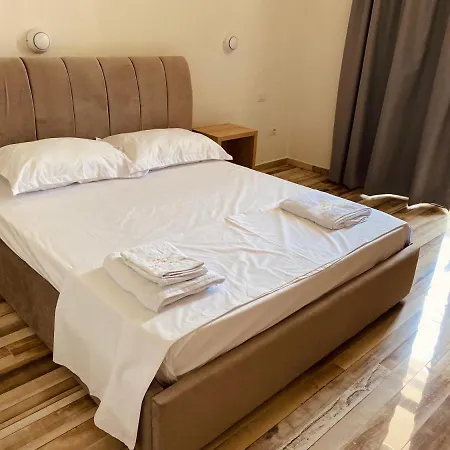 Montecarlo Lungomare Vlorë